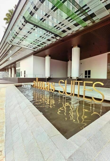 C0704 Almas Suite Seaview & Netflix Stay Nusajaya  Bagian luar foto